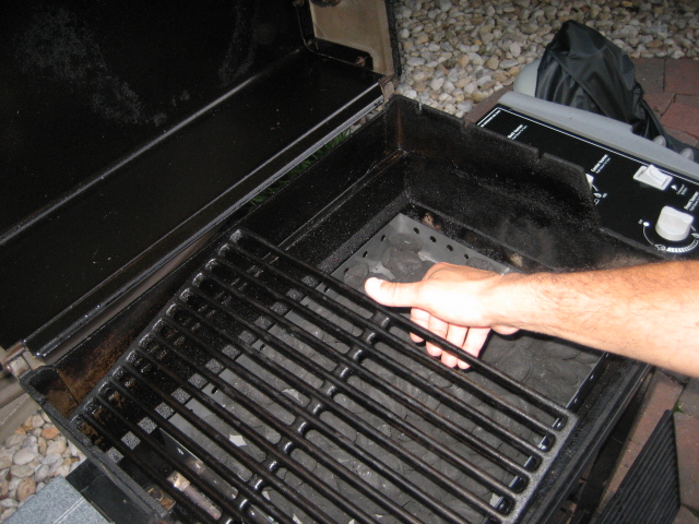 In BBQ w/ Grill